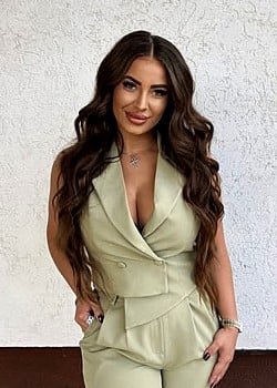 Iasmina Marta